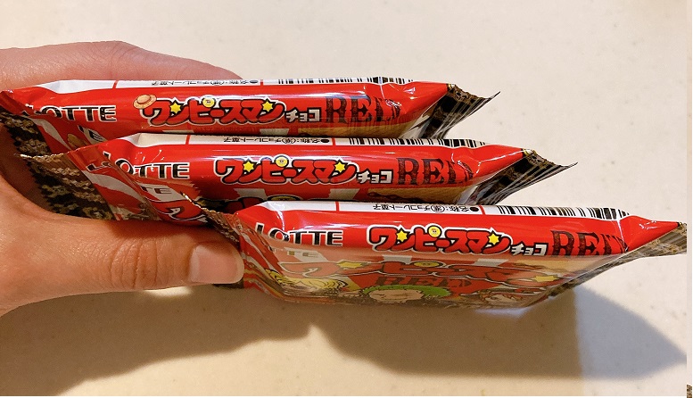 ワンピースマンチョコREDパッケージサイド