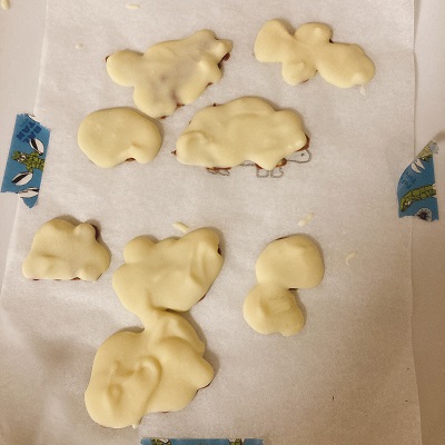 キャラチョコホワイトチョコ入れ