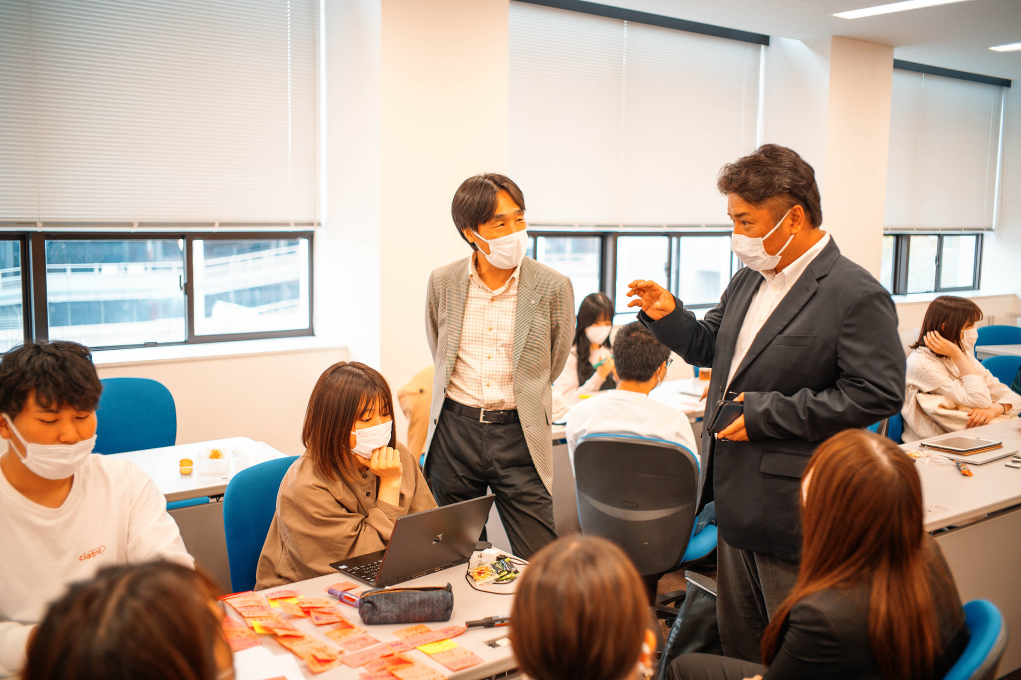 企業様と学生でキックオフ