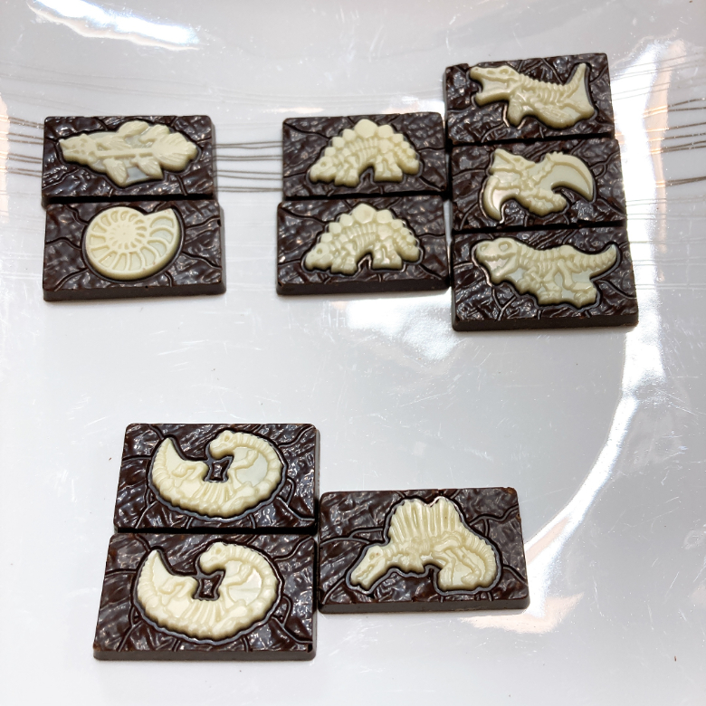 【大袋】キャラパキ発掘恐竜チョコ_レベル別
