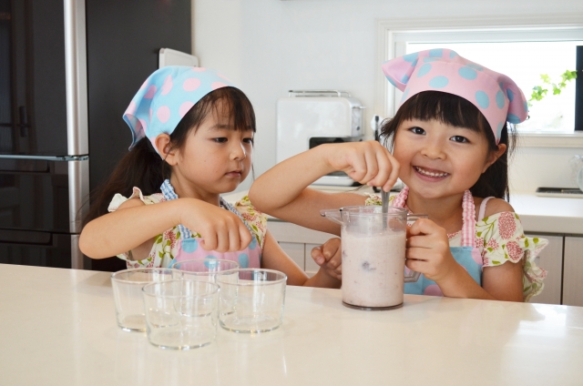 お菓子作りこども