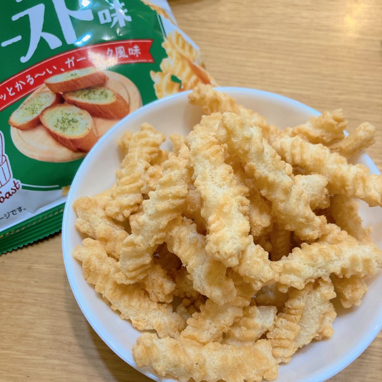 つなあげガーリックトースト皿盛