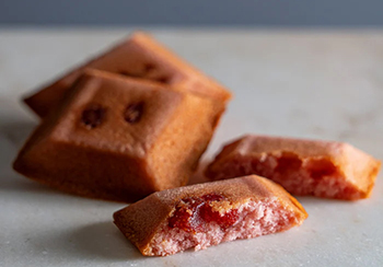 とっておき いちごフィナンシェ