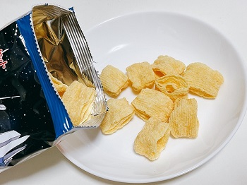 ガンダムエアリアルコラボお菓子④中身しお