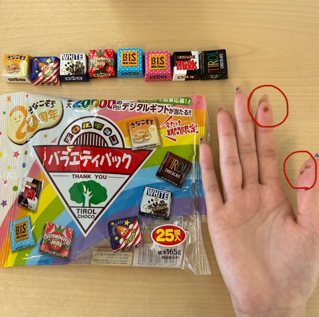 チロルチョコ