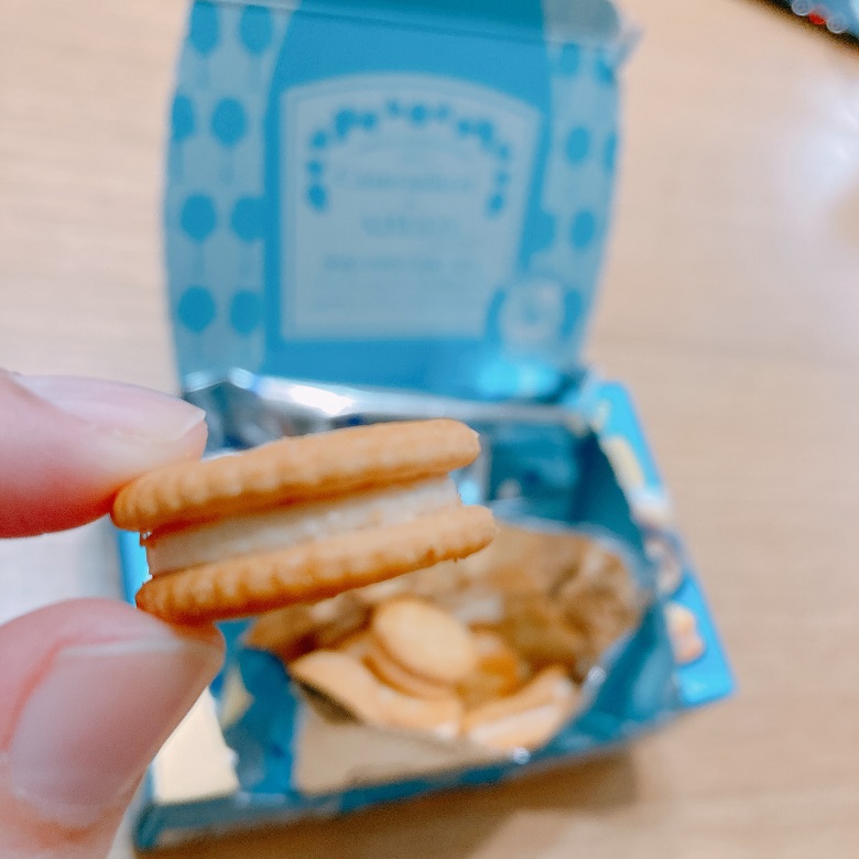 ヴァンプライムカマンベールアヒージョ仕立て‗アップ横向き