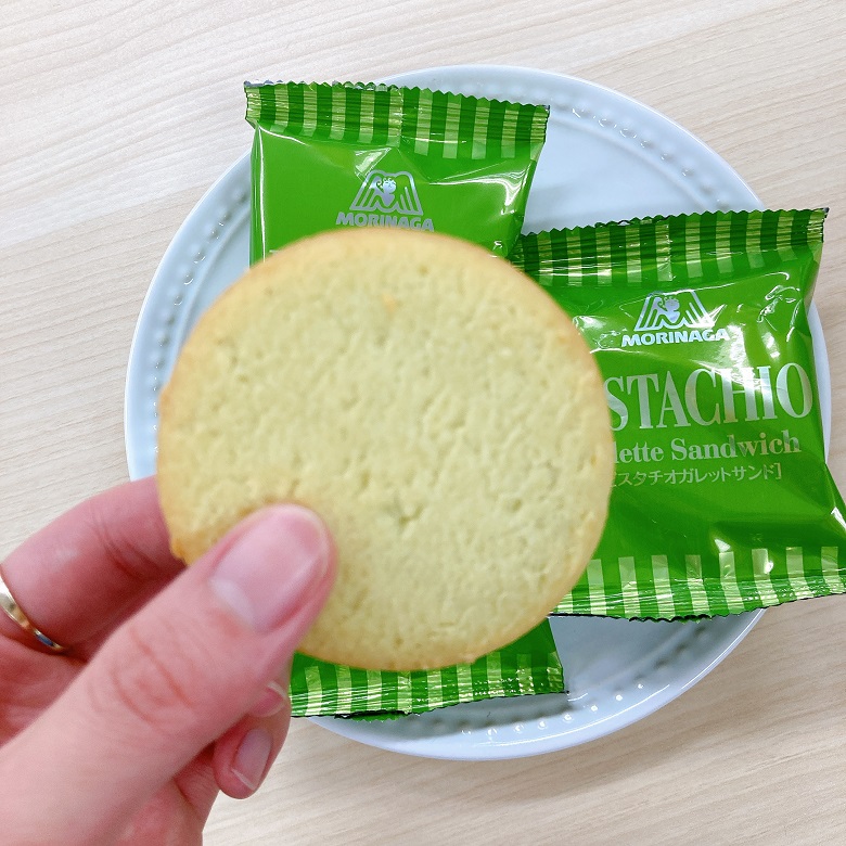 ピスタチオガレットサンド開封画像
