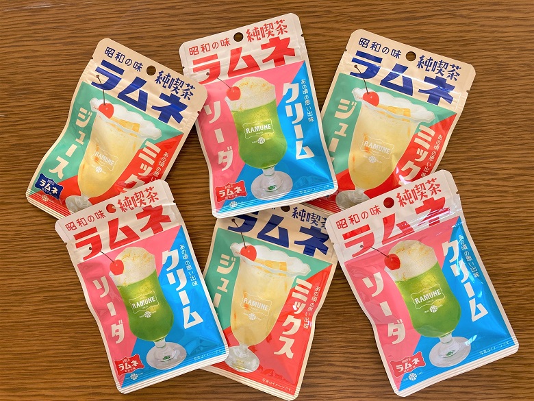 純喫茶ラムネ2品上からばらまき