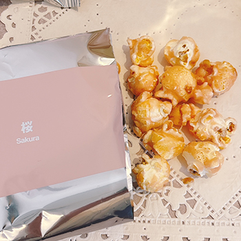 桜と抹茶のキャンディングポップコーン